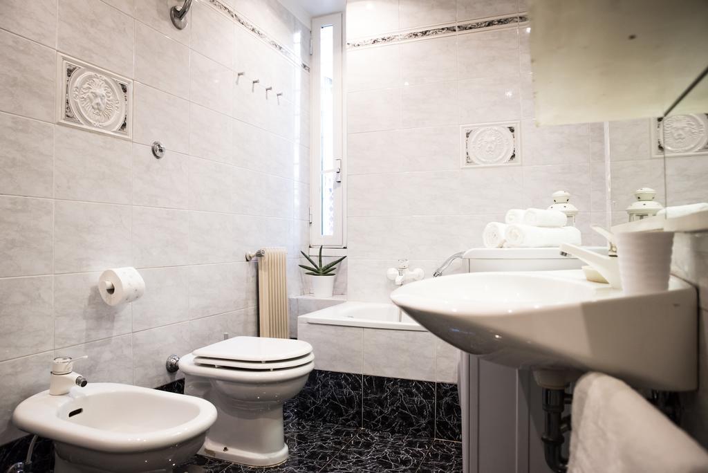Porta Latina Apartment Řím Exteriér fotografie